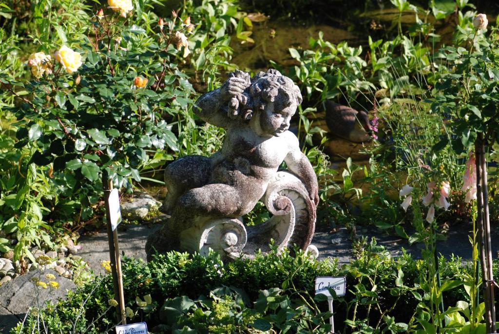 Im Roeseligarten Wolfhausen Экстерьер фото
